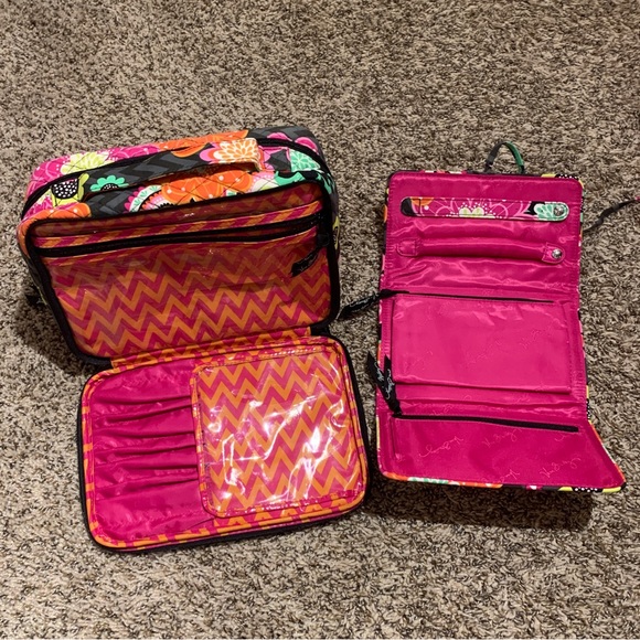 Vera Bradley Travel Organizers (2 Pieces) - Picture 2 of 5